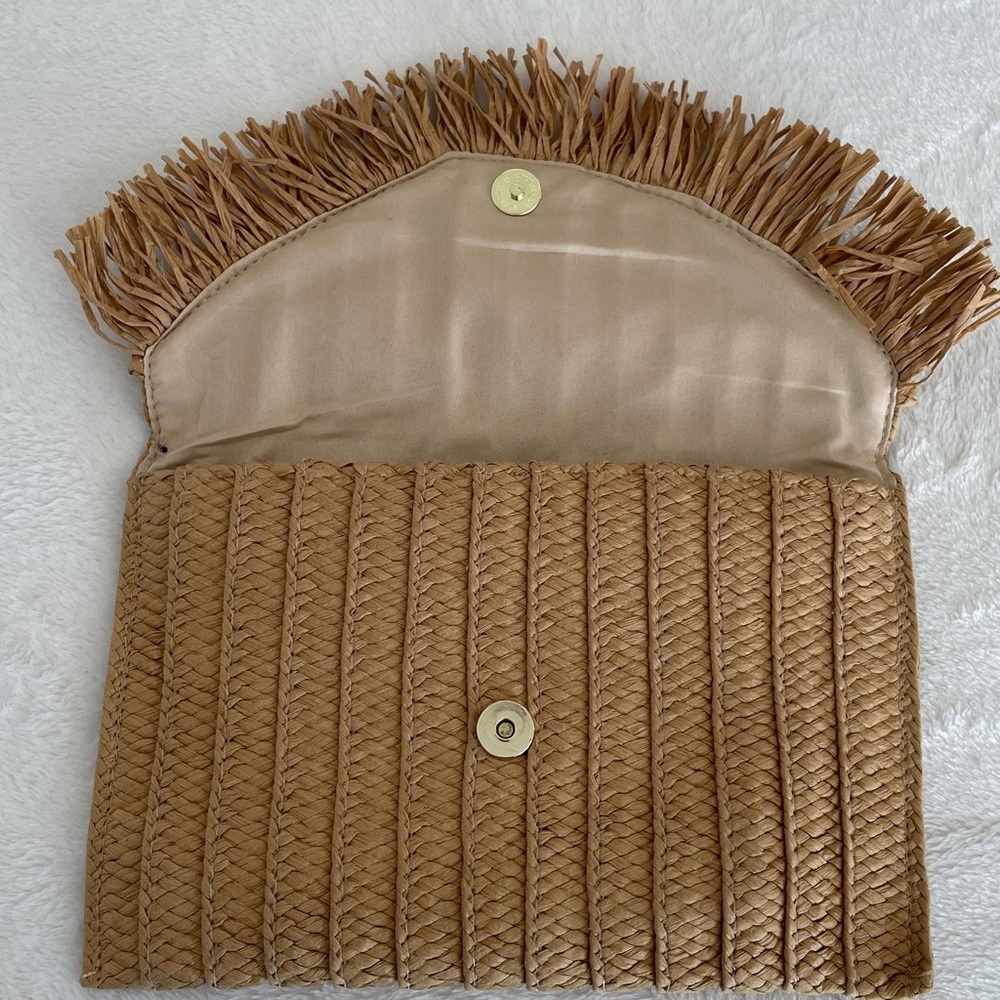 Sol and Mer Paper Straw Faux Pearl Convertible Envelope Clutch With Chain - Picture 14 of 17